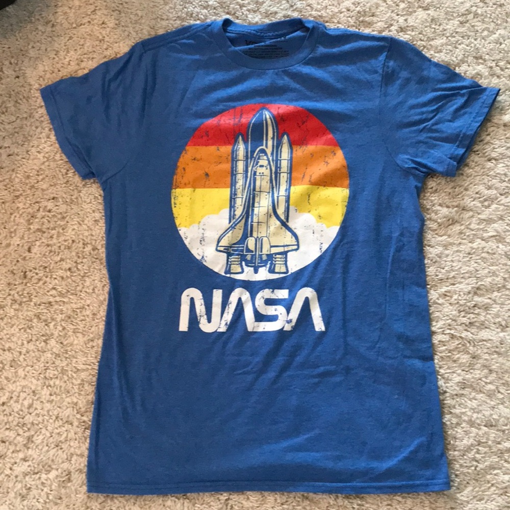Women’s NASA Graphic Tee NEVER BEEN WORN